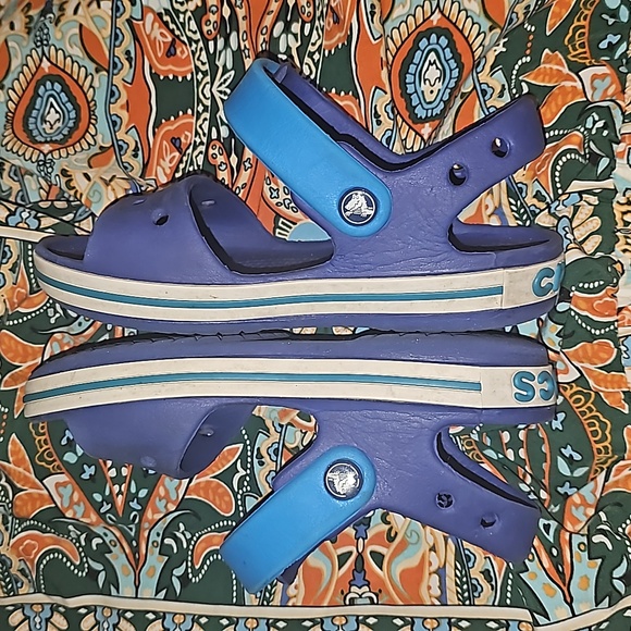 Little Boys Croc sandles - Picture 3 of 9